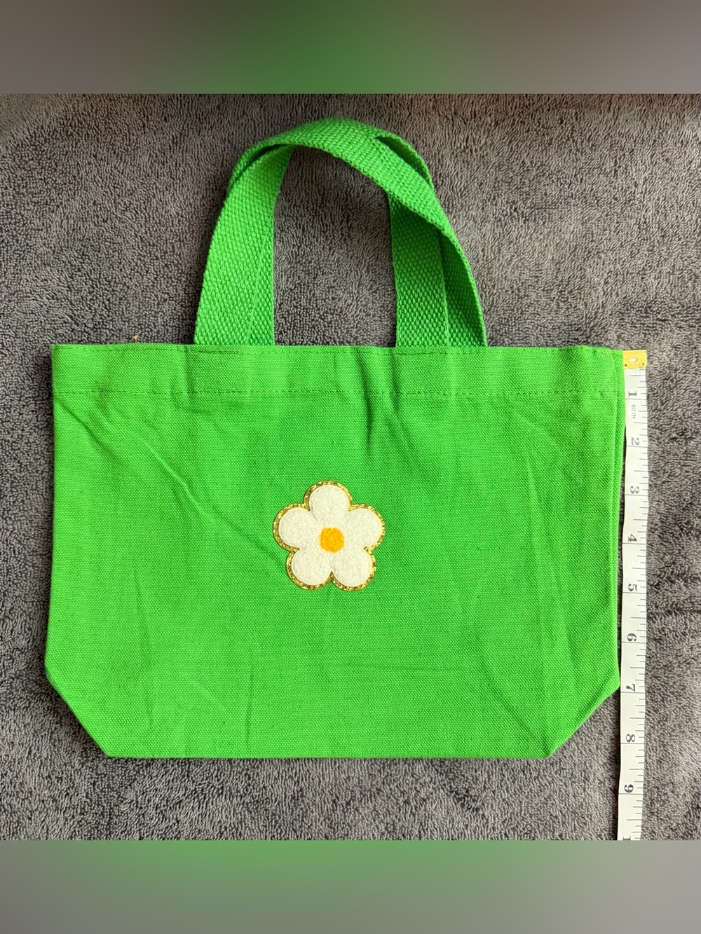 Reusable Canvas Gift Bag - Green Canvas Tote with Daisy Patch - Picture 1 of 7